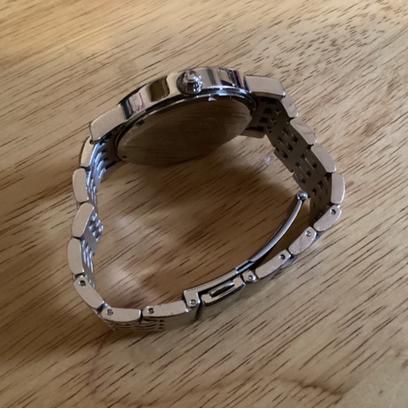 Marc Ecko Silver-tone Women’s Watch - Picture 13 of 16